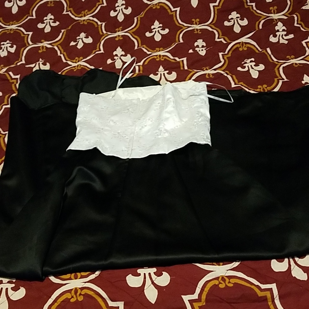 A woman's bridesmaid's dress